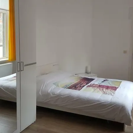 Apartment Met 2 Slaapkamers *